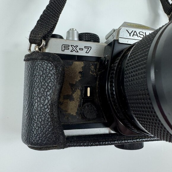 Yashica FX-7 35mm SLR Film Camera ML Zoom 42-75mm 1:3.5-4.5 Lens UNTESTED VTG - Picture 4 of 10